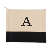 刺繡一個字母黑色化妝袋（7.5x9英寸）